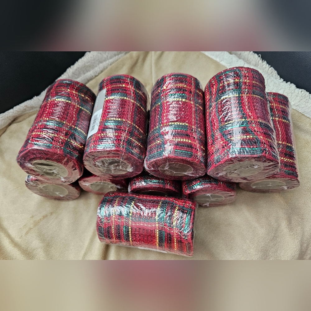 Ten Rolls of Red, Green and Gold Deco Mesh. Each Roll Is 5.5 In X 18 Ft. New.